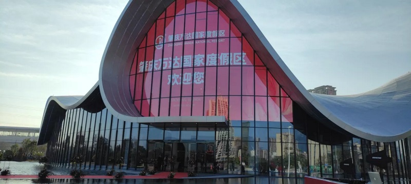 領(lǐng)域賦能 | 華邦瀛LED貼膜屏，高效拓展應(yīng)用空間