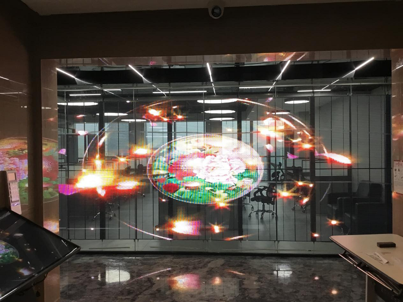 led透明屏是什么，led透明屏優(yōu)點和應(yīng)用