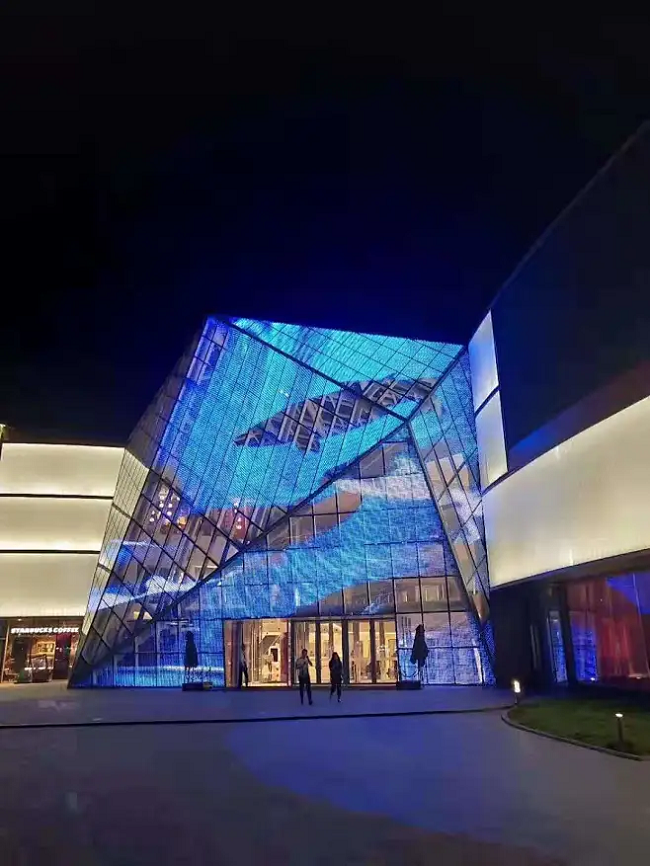 【華邦瀛科普篇】 LED透明屏到底是怎樣神奇的存在呢？